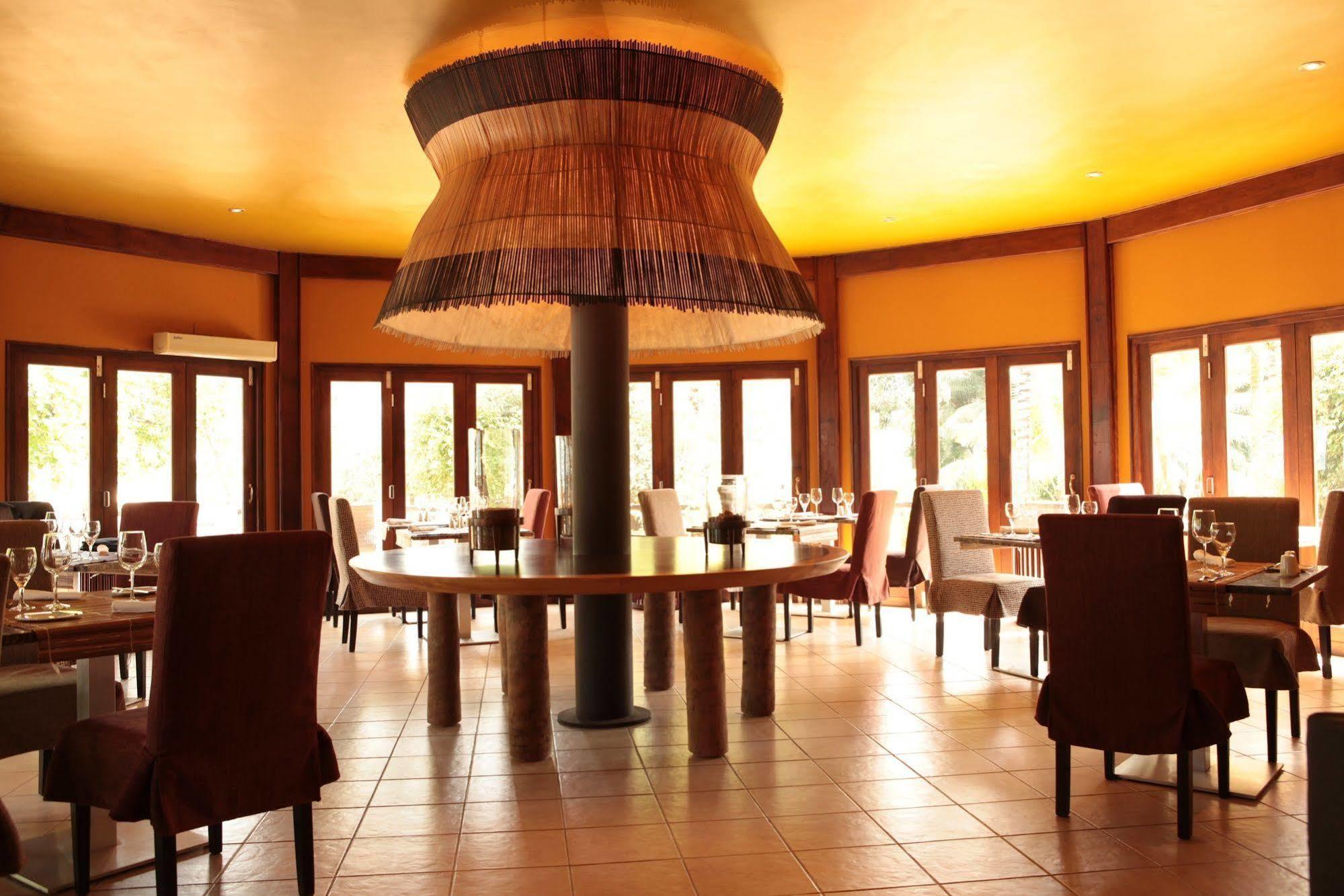 Omali Sao Tome Hotell Exteriör bild
